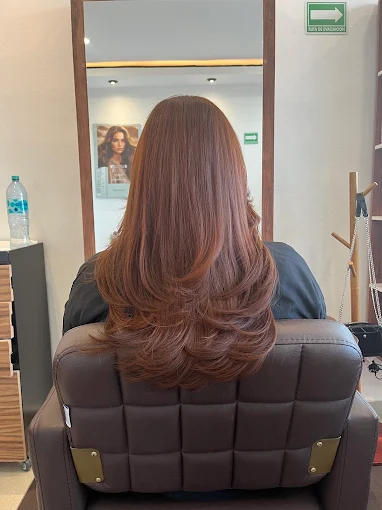RD Salon customer