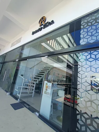RD Salon shopfront